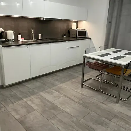 Apartment Esensja Iii *