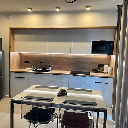 Esensja Iii Apartamento *
