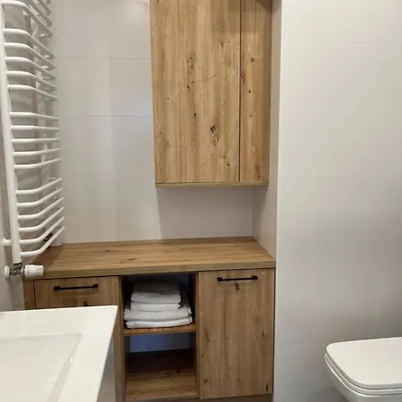 Esensja Iii Apartamento